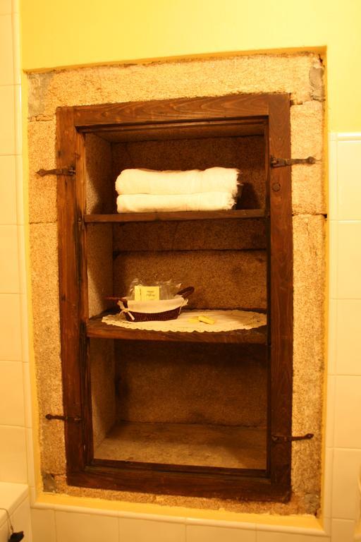 Hostal Rectoral de Goian Sarria Habitación foto