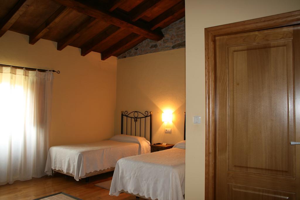 Hostal Rectoral de Goian Sarria Habitación foto